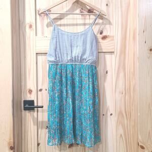 Ya Los Angeles Y2K Babydoll Pleated Silk Flowy Floral Dress Fairy Boho Size M